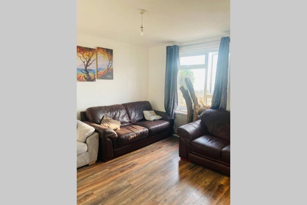Jurassic View 3 Bed House With Hot Tub Villa Castletown  Exterior photo